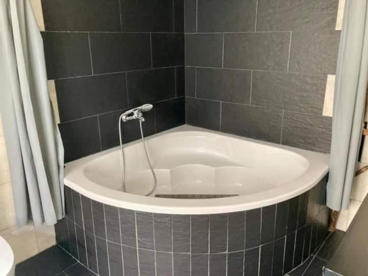 Casa 4P - Alojamento Local - Pura Paixao Por Penacova Villa Ngoại thất bức ảnh